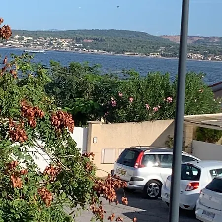 Supérieur Sur L 'étang Climatisation Parking 3*