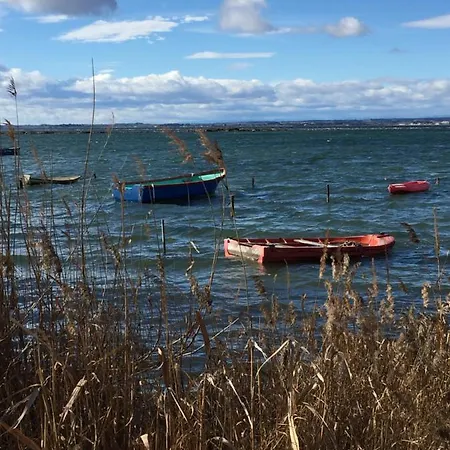 Πανσιόν Superieur Sur L 'etang Σετ